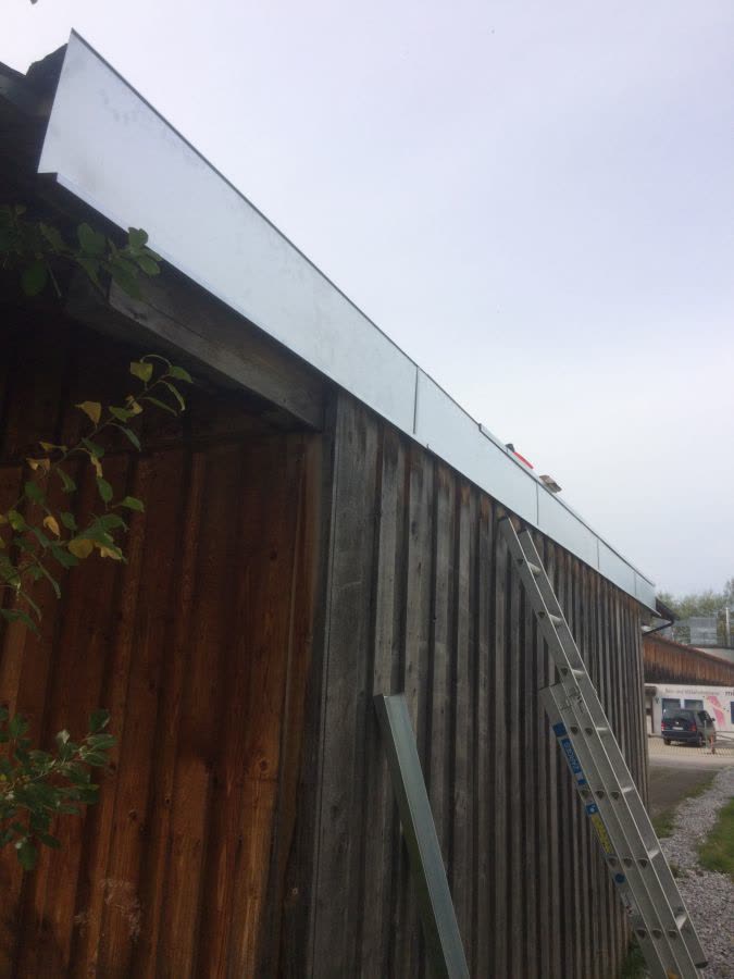 Hüttendach – Foto 1 von 9